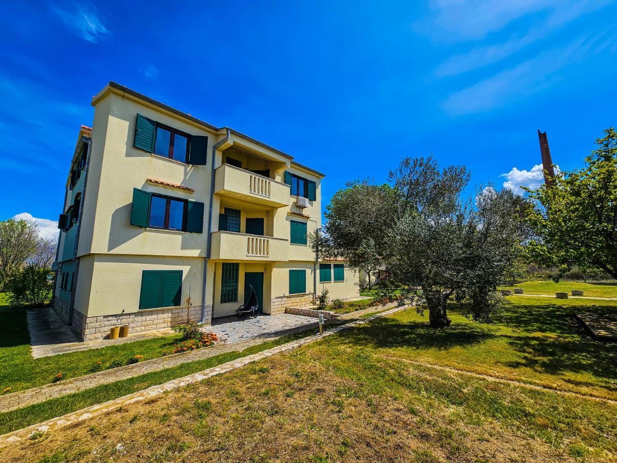 Aenona Sea View Apartments นิน ภายนอก รูปภาพ
